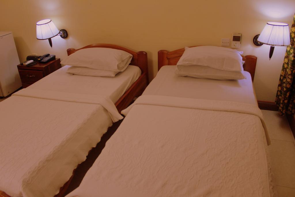 Hotel Loreto Cape Coast Kültér fotó