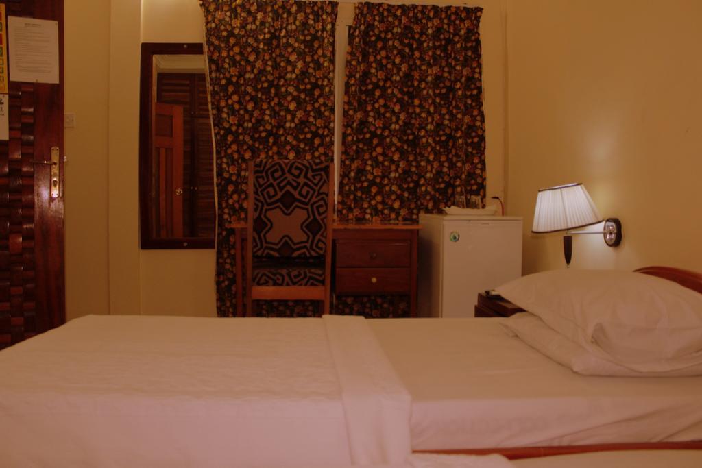 Hotel Loreto Cape Coast Kültér fotó
