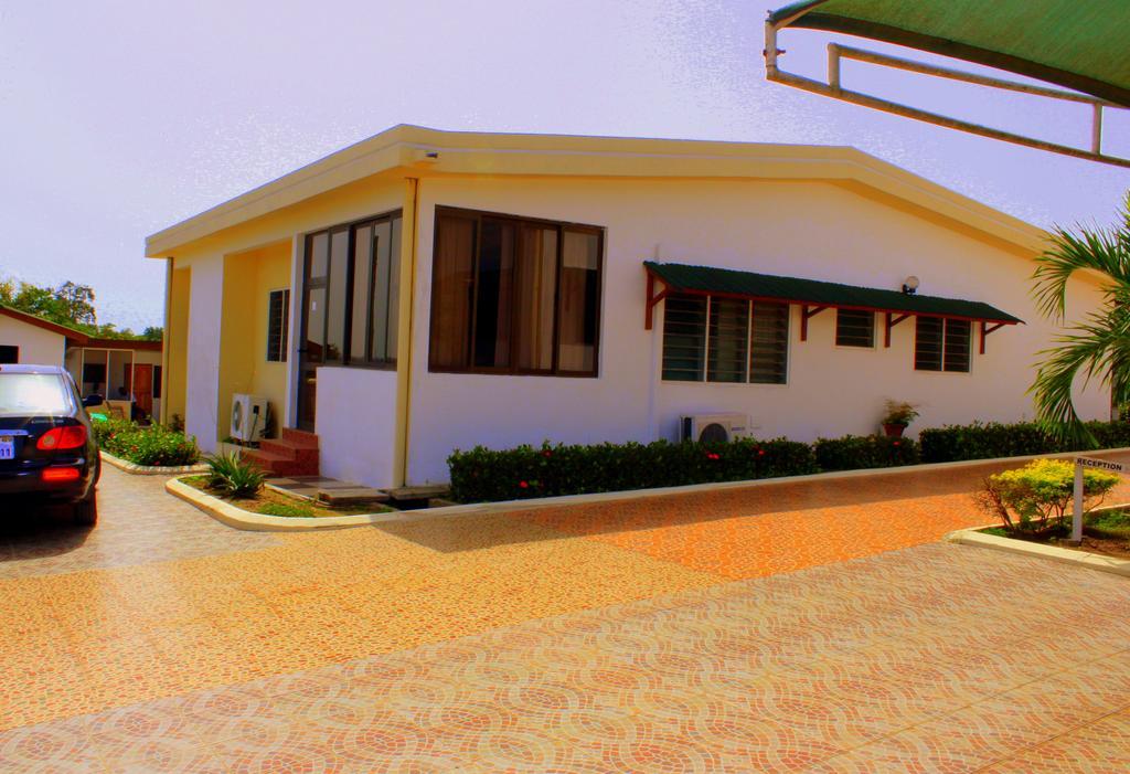 Hotel Loreto Cape Coast Kültér fotó